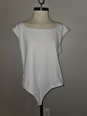 Express White Scoop Neck Bodysuit